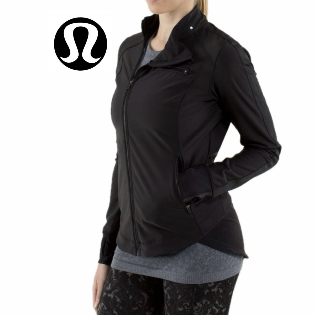 Nwot! Lululemon Women’s Keep It Up Soft-Shell Jacket Black Size 12